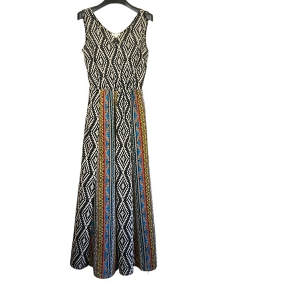 Colorful lightweight sleeveless‎ maxi dress medium